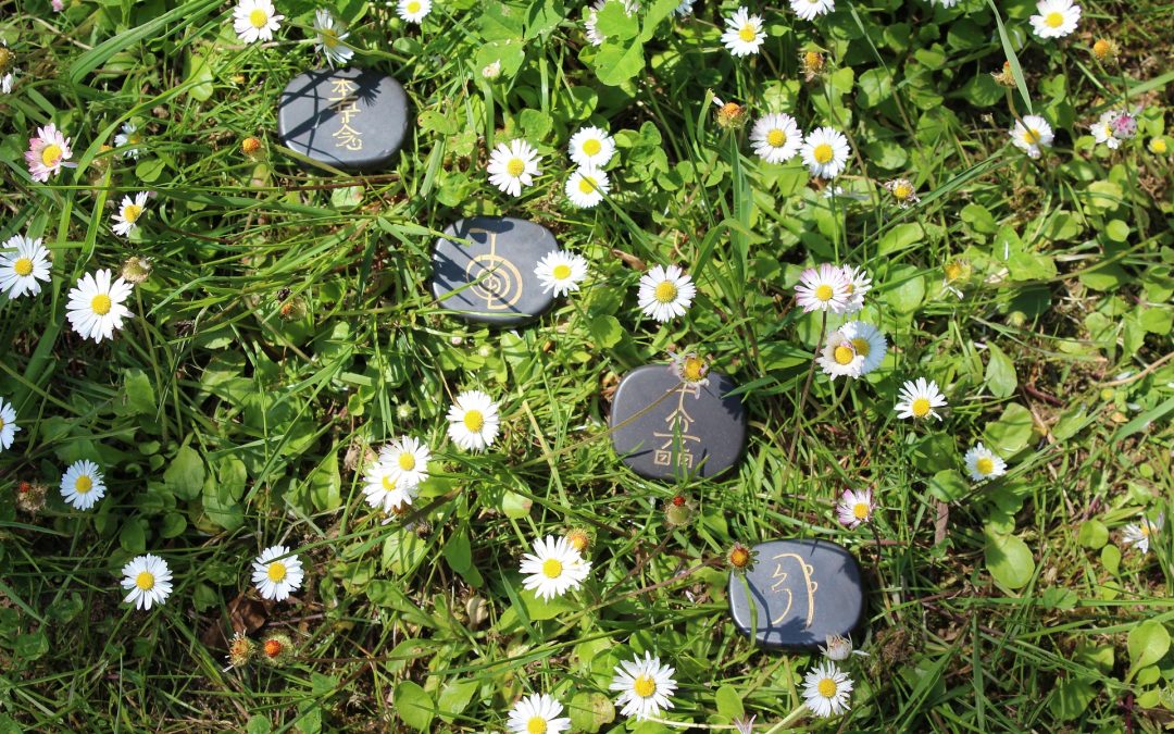 Reiki stenen met symbolen reiki